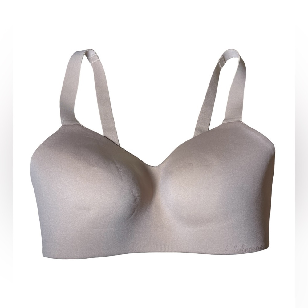Lululemon hold true wireless bra women’s size 34DD